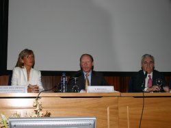 Mara Teresa Arredondo, Jonh Logan y Jose Luis Ripoll